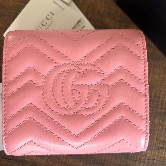 Authenticated Gucci GG Marmot Leather Wallet NEW - Picture 4 of 10